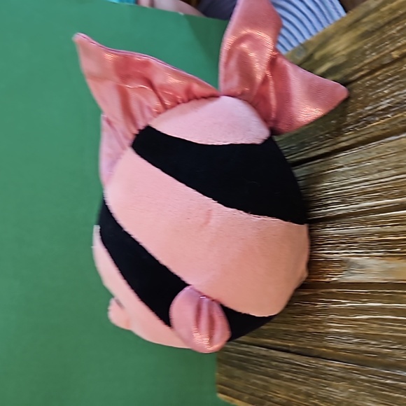 Ty Beanie Baby Gilly the Fish - Picture 2 of 3